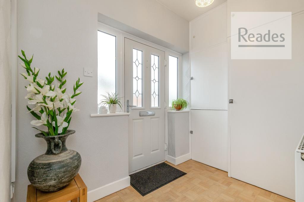 Overlea Drive, Hawarden CH5 3 3 bed detached bungalow £290,000