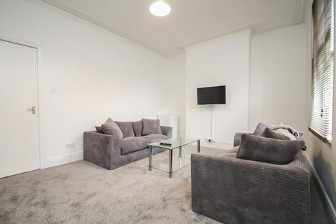 undefined, BILLS INCLUDED -  Devon Road, Woodhouse, Leeds, LS2