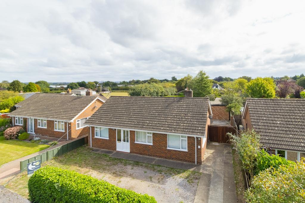 Laxton Drive, Chart Sutton 3 bed detached bungalow for sale £475,000