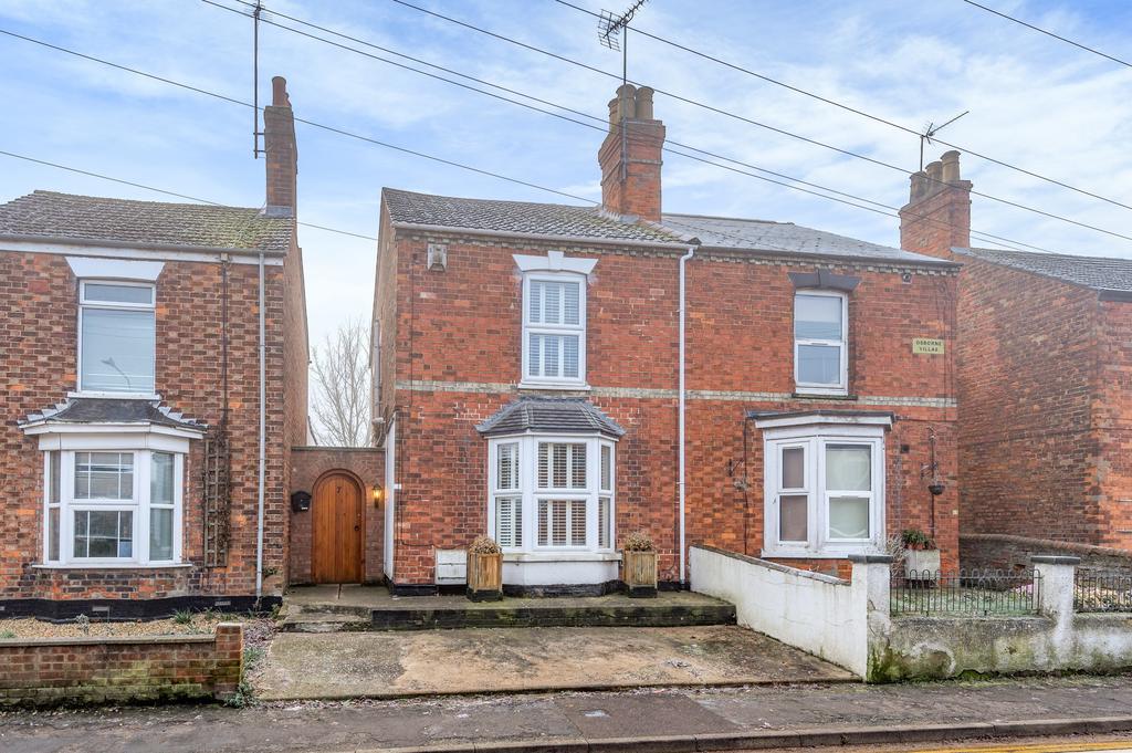 Tower Road, Boston, PE21 3 bed semidetached house £175,000