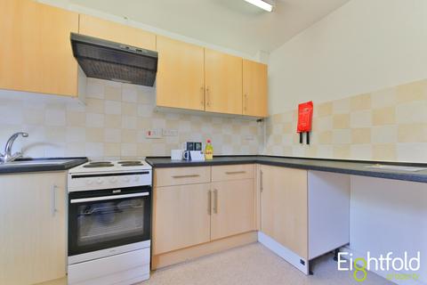 6 bedroom terraced house to rent - Coombe Road, Brighton