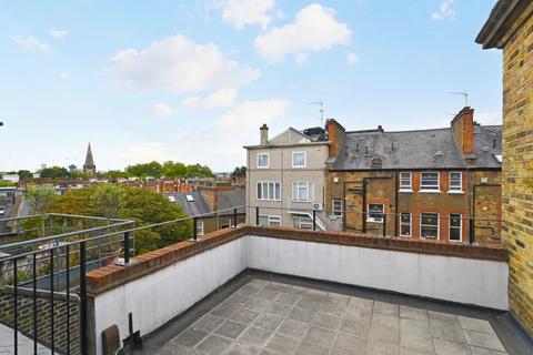 Basement Flat, 7 Bina Gardens, London, SW5 0LD