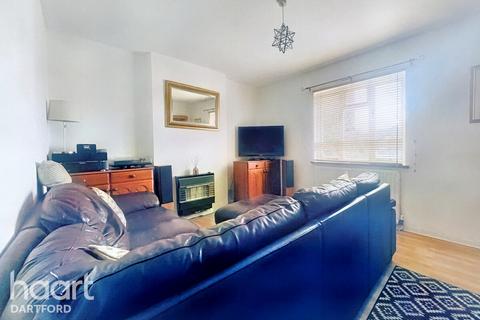 17 Main Road, Longfield, DA3 7QT