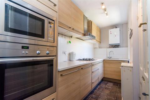 3 bedroom terraced house for sale, Woodhall Road, Calverley, Pudsey, West Yorkshire, LS28