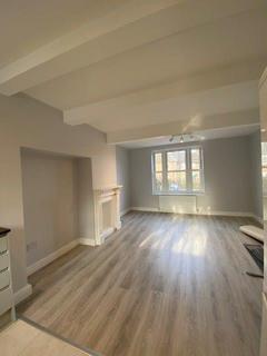 2 bedroom house to rent, Templeman Road, Hanwell