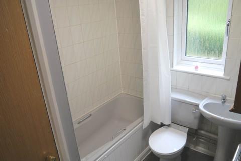 2 bedroom flat to rent, Tomsfield, Hatfield