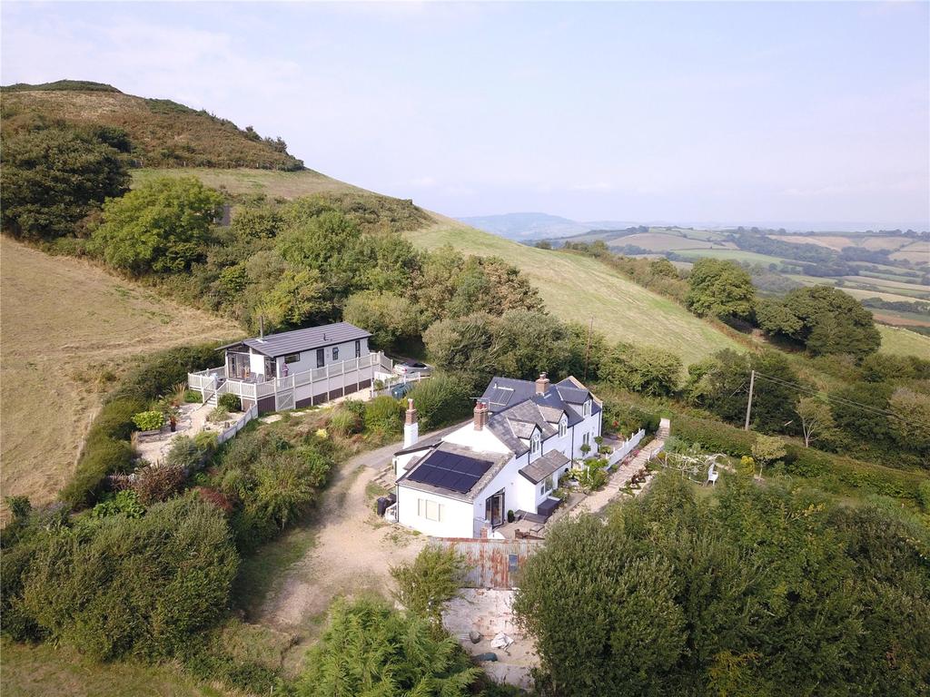 Sun Lane, Bridport, Dorset, DT6 3 bed detached house for