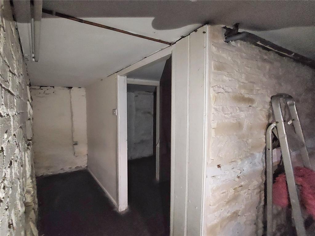 15 Basement Corridor