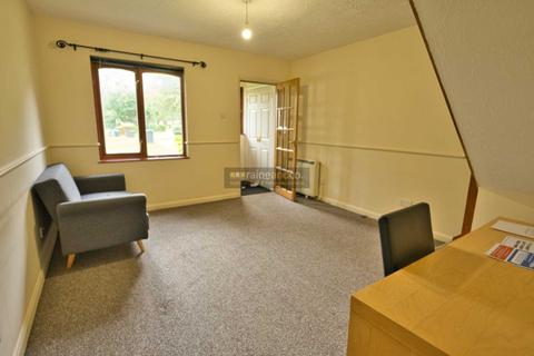 2 bedroom house to rent, Tomsfield, Hatfield