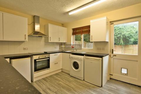 2 bedroom house to rent, Tomsfield, Hatfield