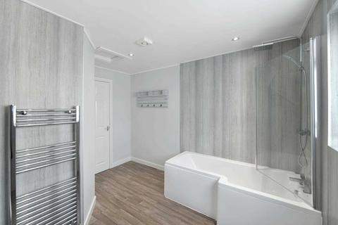 23 Green Park, Kinross, KY13 8UA