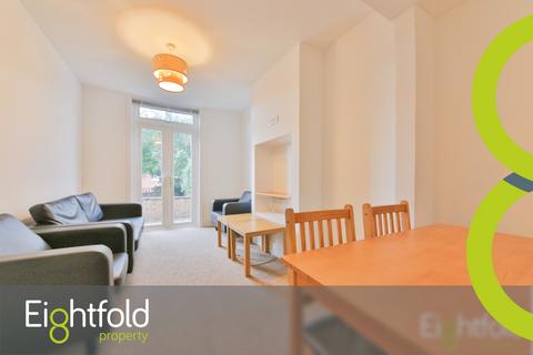 6 bedroom terraced house to rent - Hollingdean Terrace, Brighton