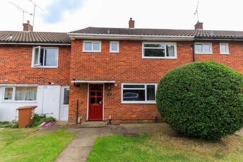 4 bedroom terraced house to rent, Briars Wood, Hatfield