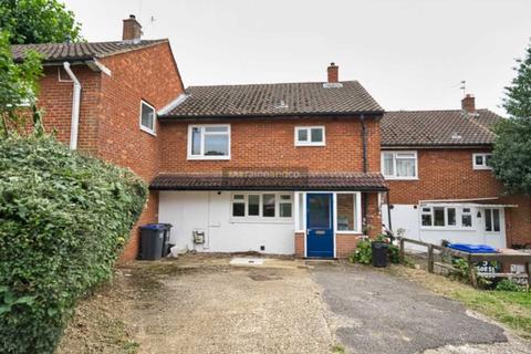 5 bedroom house to rent - Gorse Close, Hatfield