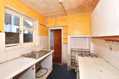 69 Albert Street, Whitstable, CT5 1HT