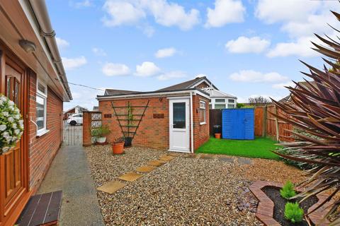11 Ashley Drive, Seasalter, Whitstable, CT5 4SU