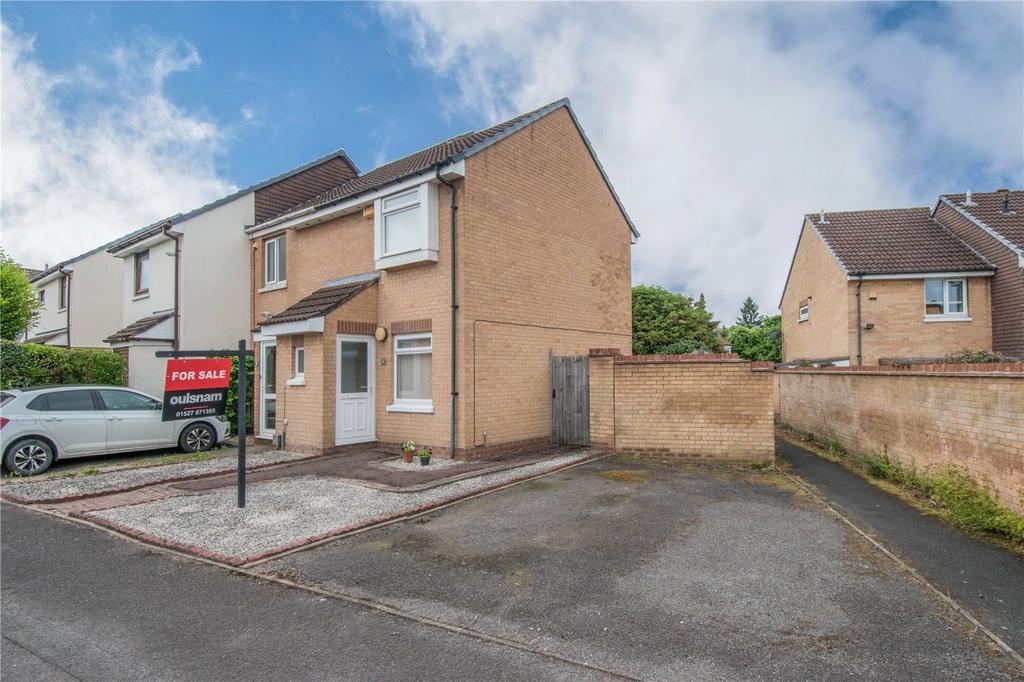 Mayfield Close, Catshill, Bromsgrove, Worcestershire, B61 1 bed end of