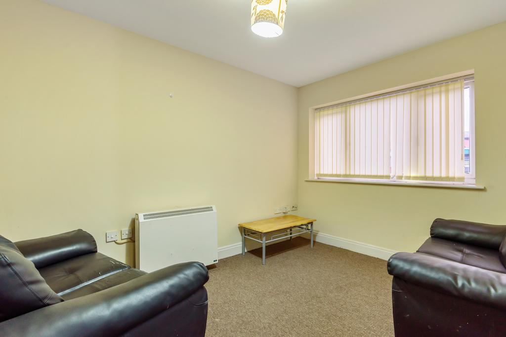 Birch Lane, Manchester, M13 2 bed apartment £1,100 pcm (£254 pw)