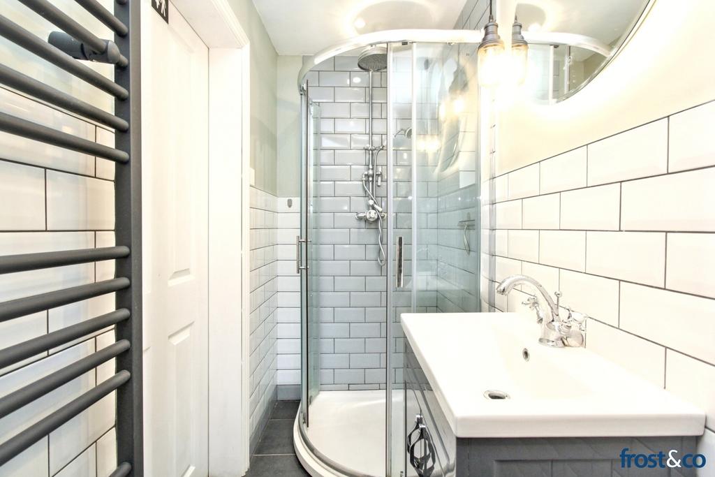 Shower Room.