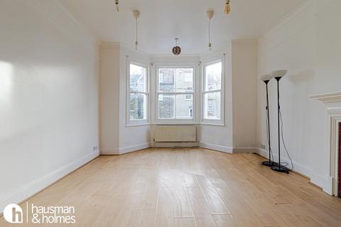 Studio to rent, Inglewood Road, West Hampstead