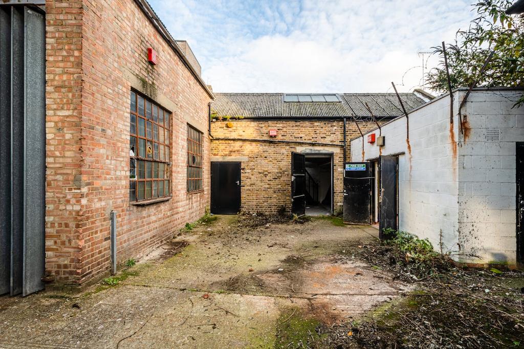 Furrow Lane 12 31.jpg