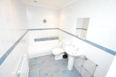 1 bedroom flat to rent, Patterson Street, Methil, KY8