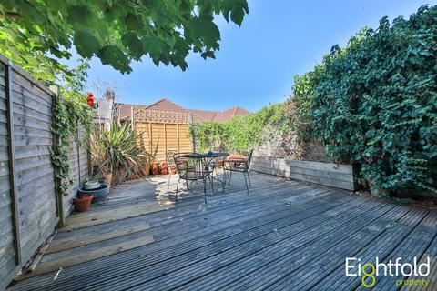 4 bedroom terraced house to rent, Whippingham Road, Brighton