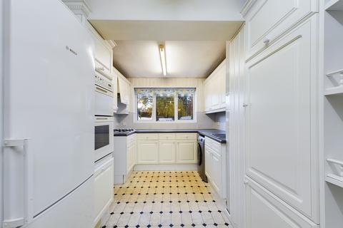 undefined, Bishopswood Road, Tadley, RG26