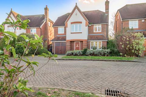 4 bedroom detached house for sale - Merrow Place, Guildford, GU4