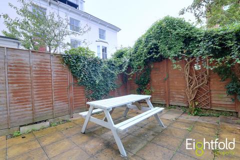 4 bedroom terraced house to rent, Franklin Road, Brighton