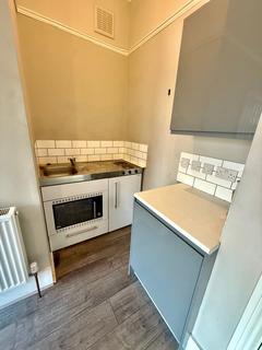 undefined, Hampden Road, Turnpike Lane