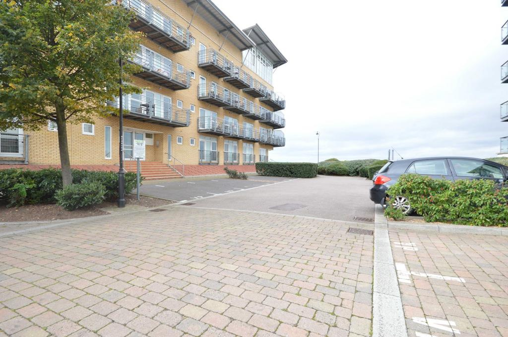 Alderman House, Carmichael Avenue, Ingress Park, Greenhithe, DA9 2 bed