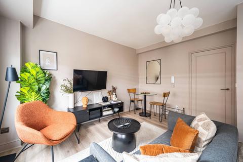 Flat 4, 16 Bateman Street, London, W1D 3AH