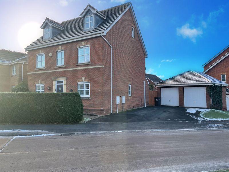 Richmond Drive, Sutton Coldfield 4 bed detached house for sale £500,000