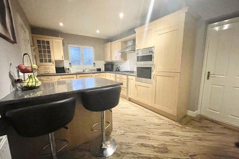 4 Richmond Drive, Sutton Coldfield, B75 7NU