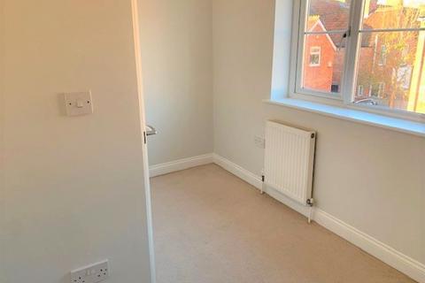 2 bedroom terraced house to rent, Yeovil