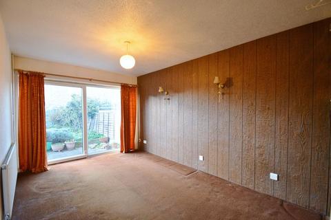 18 Chalgrove Road, Thame, OX9 3TF