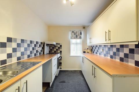 1 bedroom ground floor flat to rent, Hayclose Court, Kendal, Cumbria LA9 7AG