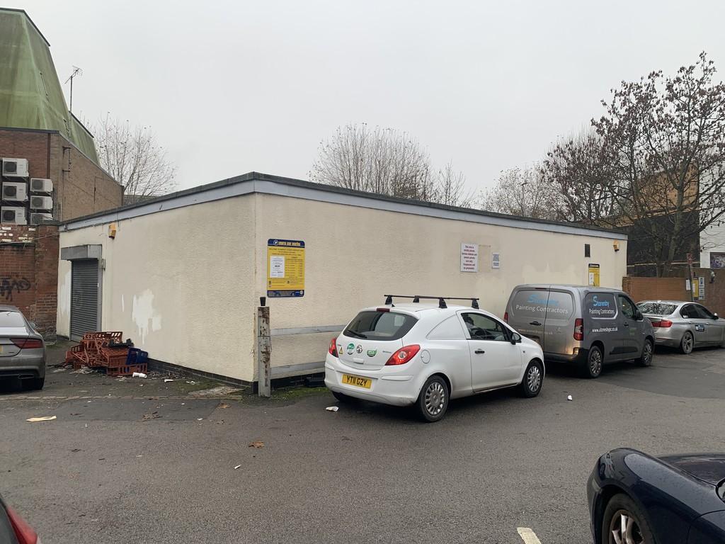 1000 sq ft storage unit Loughborough Town Centre Industrial unit £