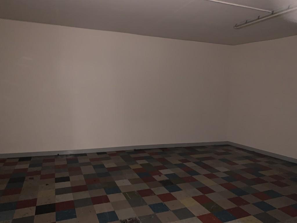 1000 sq ft storage unit Loughborough Town Centre Industrial unit £