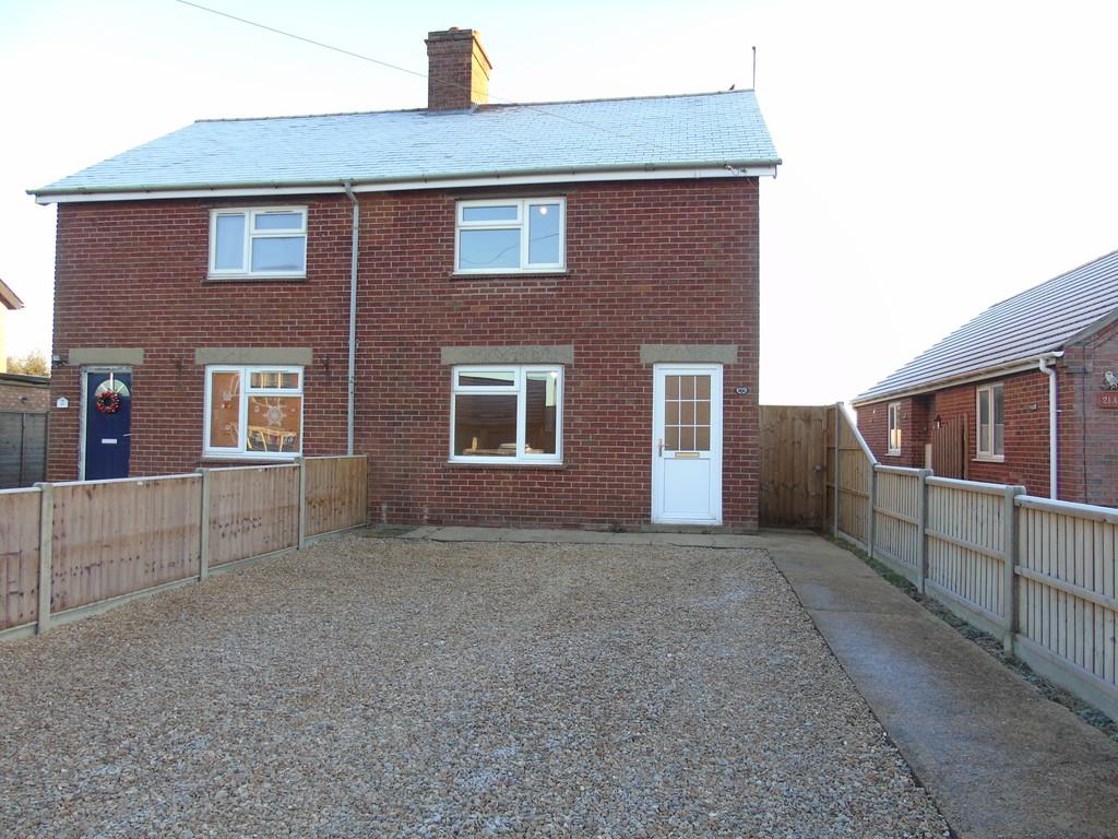 Ashwicken Road, Pott Row, King's Lynn 3 bed semidetached house £925