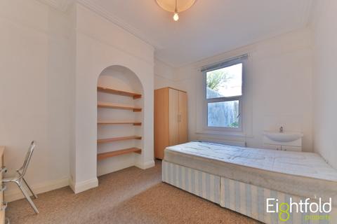 6 bedroom terraced house to rent, Whippingham Road, Brighton