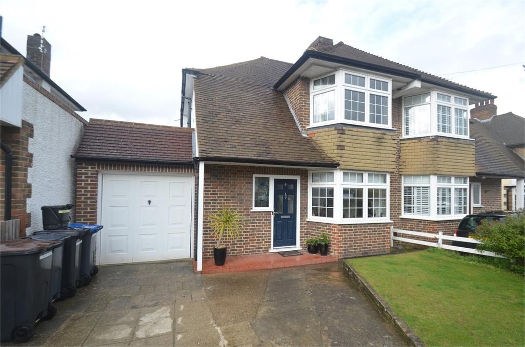 Ferris Avenue, Shirley, Croydon, CR0 3 bed semidetached house for sale
