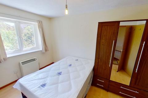undefined, Hollow Close, Guildford, GU2 7JJ