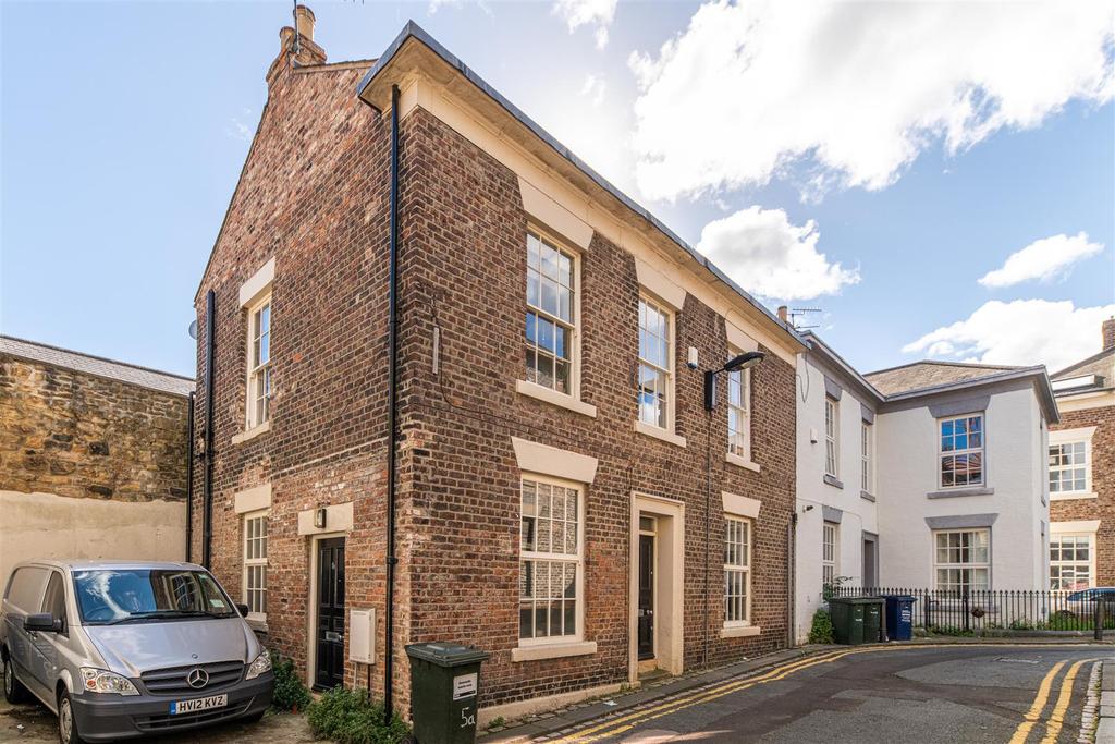 Westgate Hill Terrace, Summerhill, Newcastle Upon Tyne 4 bed terraced