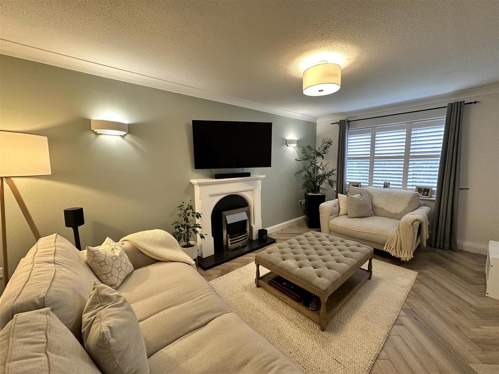 Tanners Way, Lytham 3 bed mews £260,000