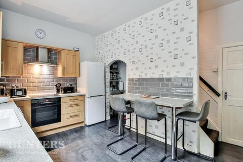 71 Boarshaw Road, Middleton, Manchester, M24 6BR
