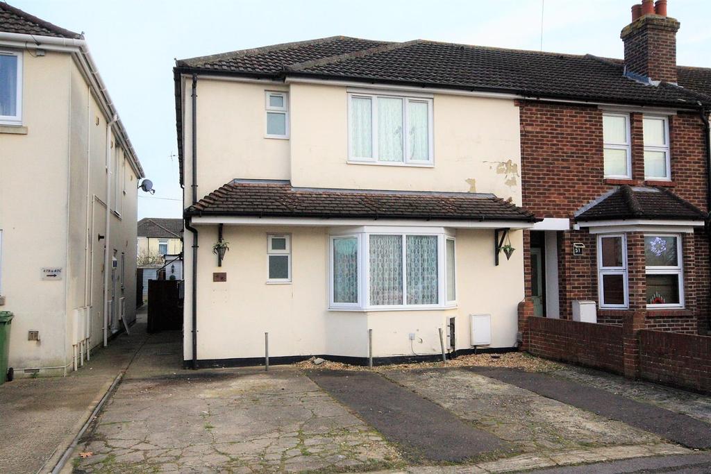 Wilmer Road, Eastleigh 3 bed end of terrace house £330,000