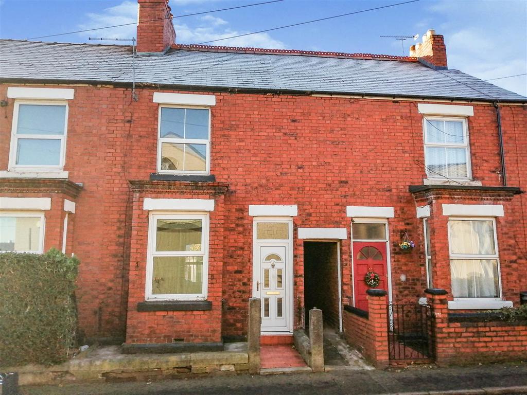 Oak Street, Oswestry 2 bed terraced house £625 pcm (£144 pw)