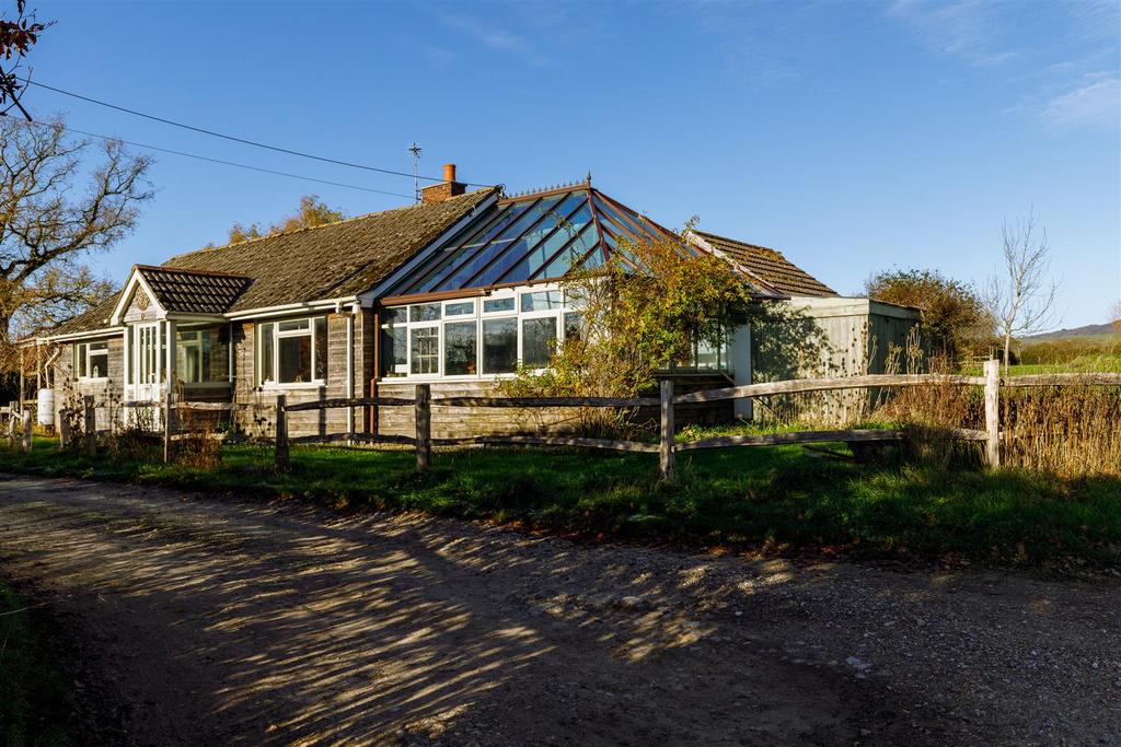 Broadoak, Bridport 3 bed bungalow £775,000